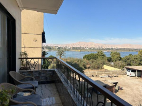 Oscar Apartment 9